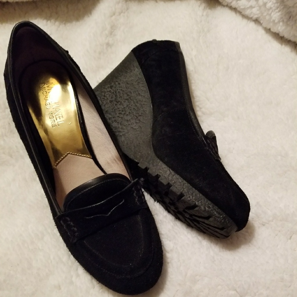 Michael Kors black wedges